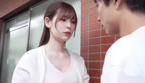 Gã chồng tẻ nhạt, vợ nhận ra cậu thanh niên hàng xóm tốt hơn